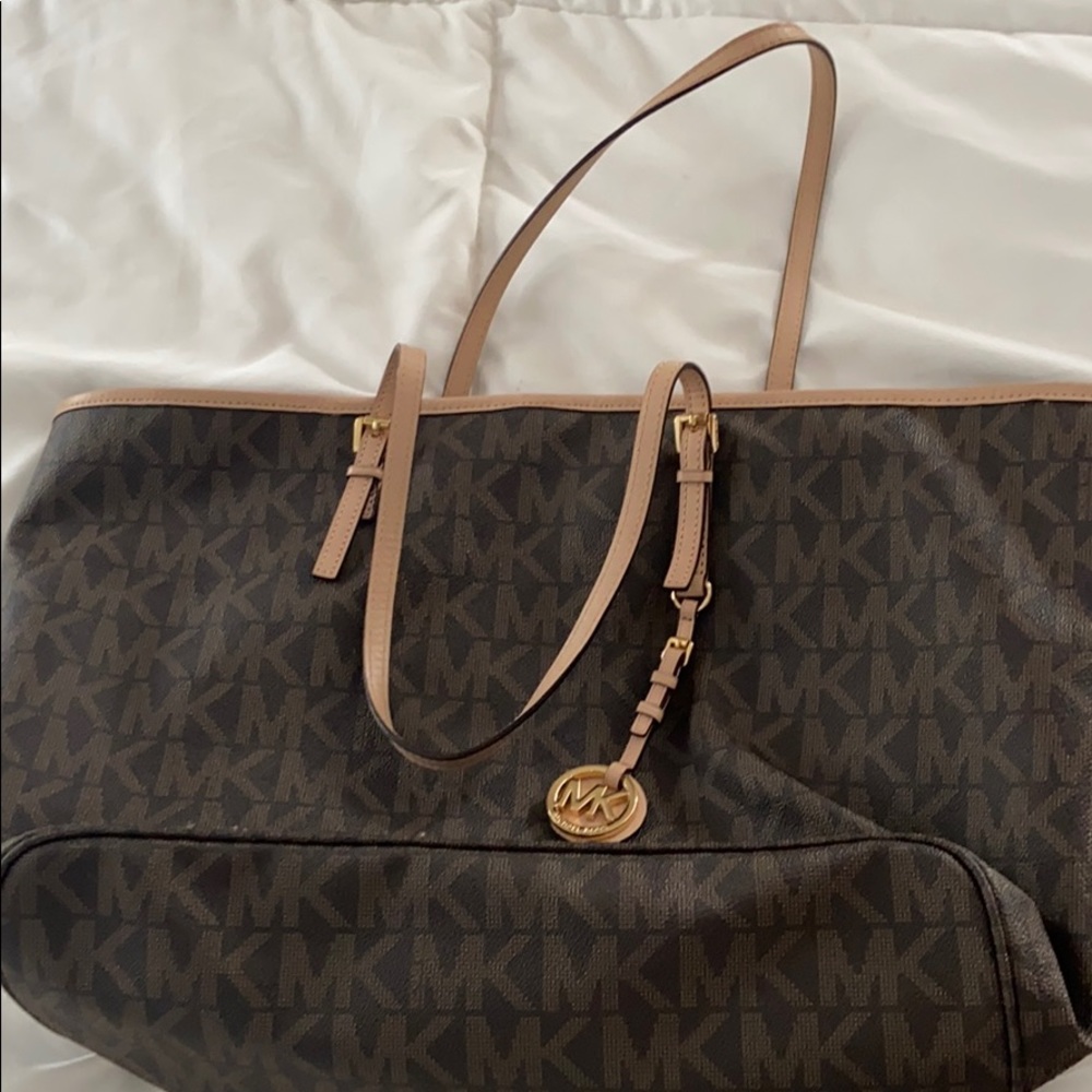 Michael Kors purse